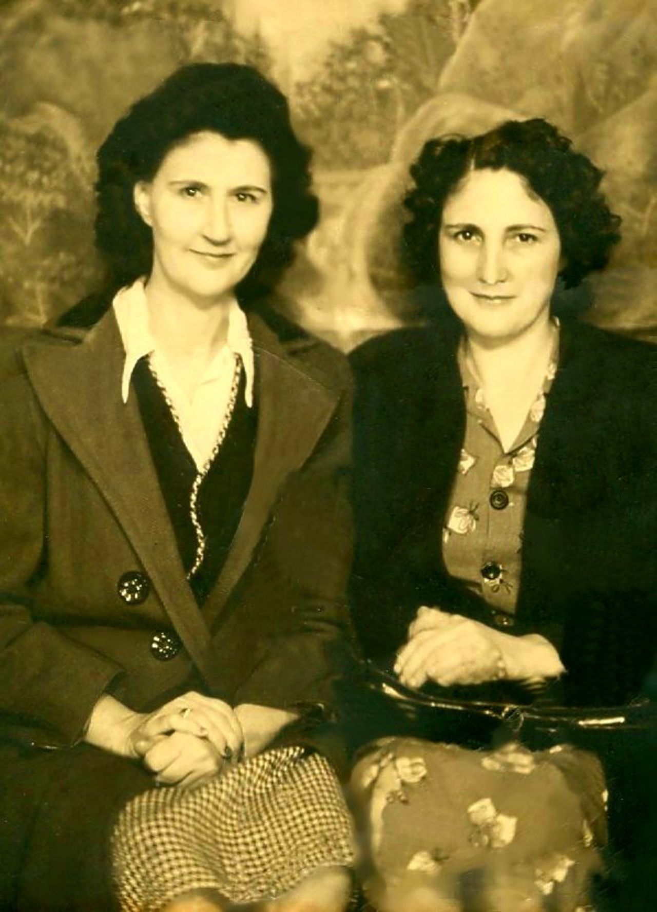 A few years later, Lambert's grandmother and great aunt were wearing longer and looser curls, she said. 