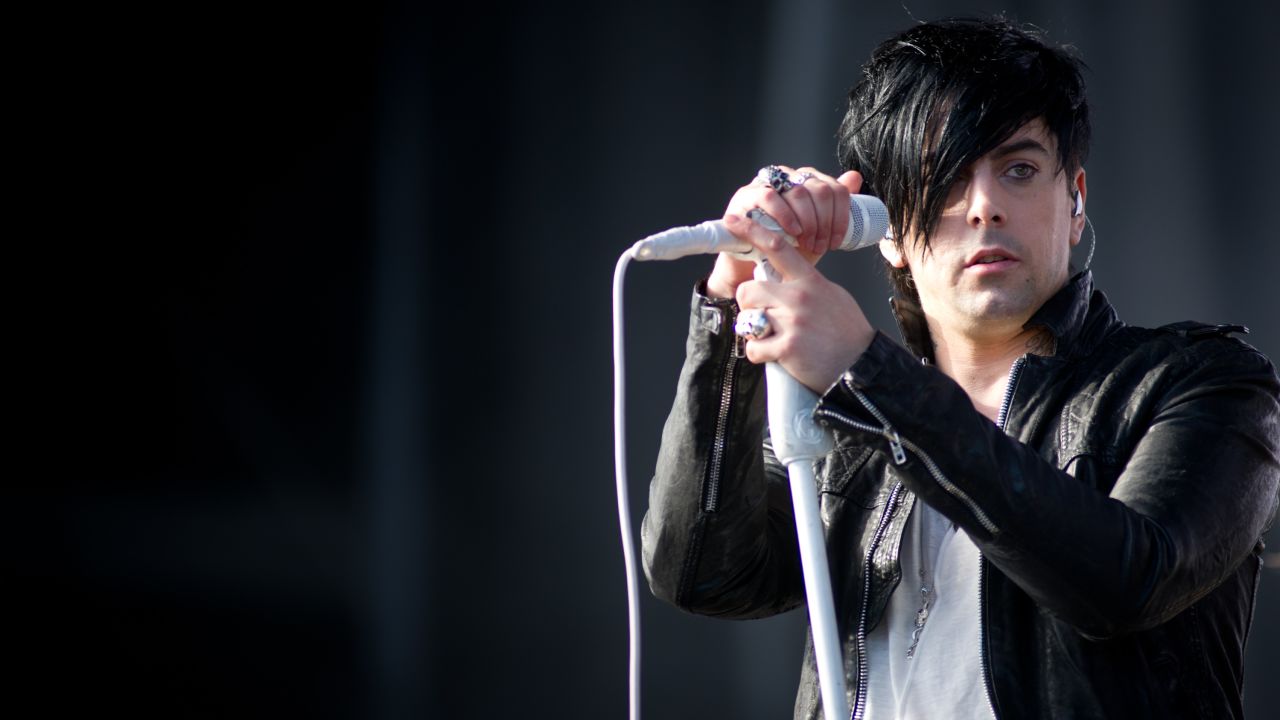 Ian Watkins performs at the V Festival in Hylands Park on August 20, 2011 in Chelmsford, United Kingdom. 