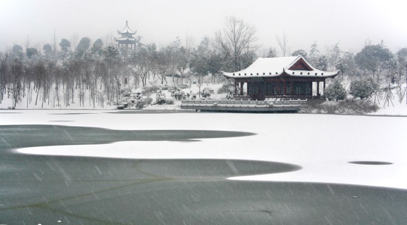 Sun's picks for best seasonal pics:<br />"In spring, cherry blossoms on Jimingsi Road; in summer, the night scene of Xuewu Lake; in autumn, the classic Stone Elephant Road; winter can be a bit trickier -- it's too cold to go anywhere if it's not snowing, but once it snows, all the attractions come alive. Plum Blossom Hill (pictured with Yan Que Lake) is the first choice for winter, just edging out the Confucius Temple during lunar new year."<br /><a href="index.php?page=&url=http%3A%2F%2Ftravel.cnn.com%2Fshanghai%2Fvisit%2Fnanjing-plum-blossom-festival-208516">READ: Nanjing's plum blossom festival</a>