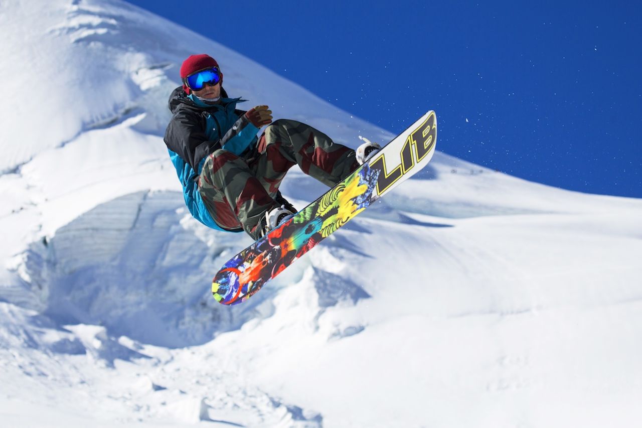En Suiza, Snowmotions.com ofrece paquetes relativamente asequibles; las aventuras de un día cuestan desde 368 dólares por persona, incluyendo alojamiento y transporte.