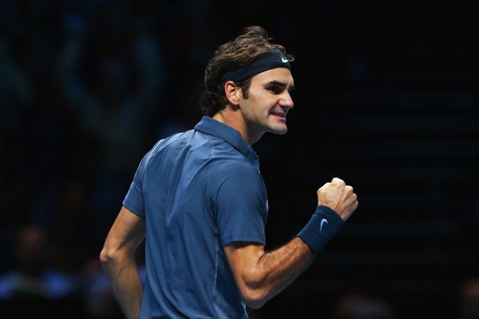 Roger Federer hasn't yet named a replacement for Paul Annacone. But he trained with two-time Wimbledon champion and former No. 1 Edberg at his side this month.
