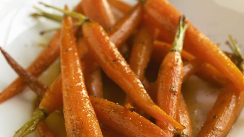 As a side or mixed in with your favorite meats, the high water and fiber content in carrots fills you up fast. Roast them for a better calorie burn: University of Arkansas researchers found that carrots roasted at 104 degrees contain three times as many antioxidants as raw carrots. <br /><br /><a href="http://www.health.com/health/recipe/0,,10000000522027,00.html" target="_blank" target="_blank">Try this recipe: Roasted baby carrots with fresh thyme </a>