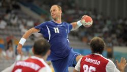 spc human hero olafur stefansson handball_00010727.jpg