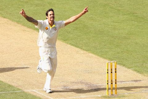 It was another good day for Mitchell Johnson and Australia. Johnson, arguably the man of the series so far, took two late wickets as England finished at 226-6 to start the fourth Test.  