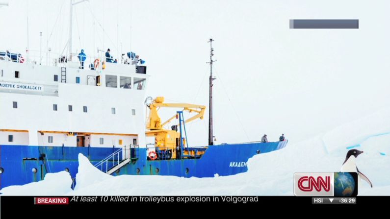  Los 52 pasajeros y cuatro tripulantes del barco ruso Akademik Shokalskiy atrapado en las congeladas aguas de la Antártida serían rescatados por un helicóptero chino.