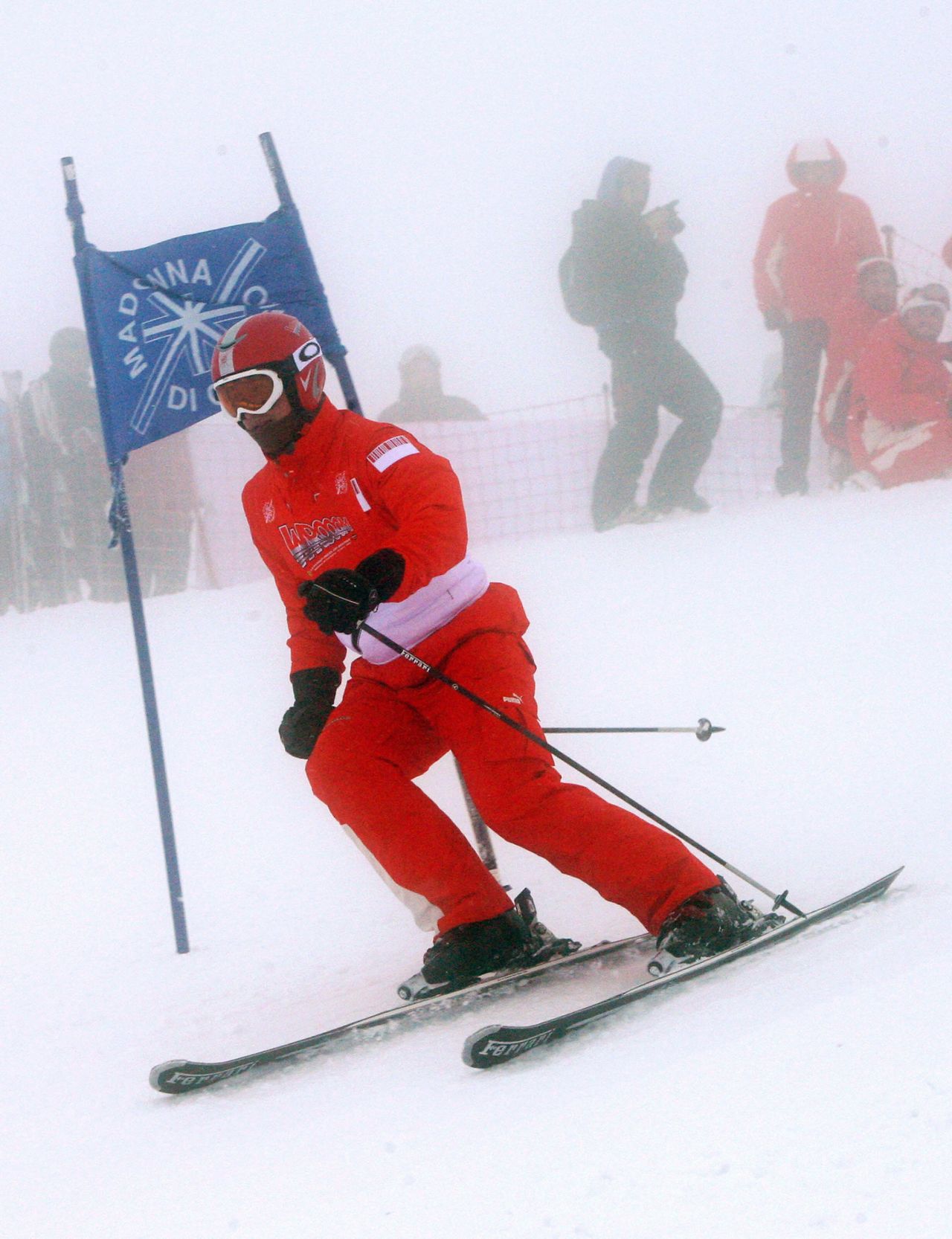 Schumacher skiing in Madonna di Campiglio in January 2008. "My colleagues and I in the snow sports medicine fraternity continue to recommend that all skiers and snowboarders wear an appropriately sized and designed helmet on the slopes," Langran said in a statement on website <a href="http://www.ski-injury.com/uploads/fck/file/Schumacher%20statement%2012_13.pdf" target="_blank" target="_blank">www.ski-injury.com</a> on Monday.<br />