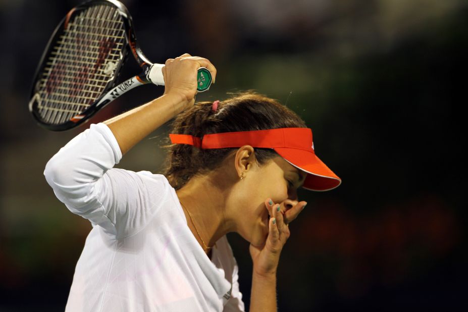 She slid as low as 65th in the rankings in July 2010 after a series of injuries, and has not reached the final four of a grand slam since her French Open win in 2008.