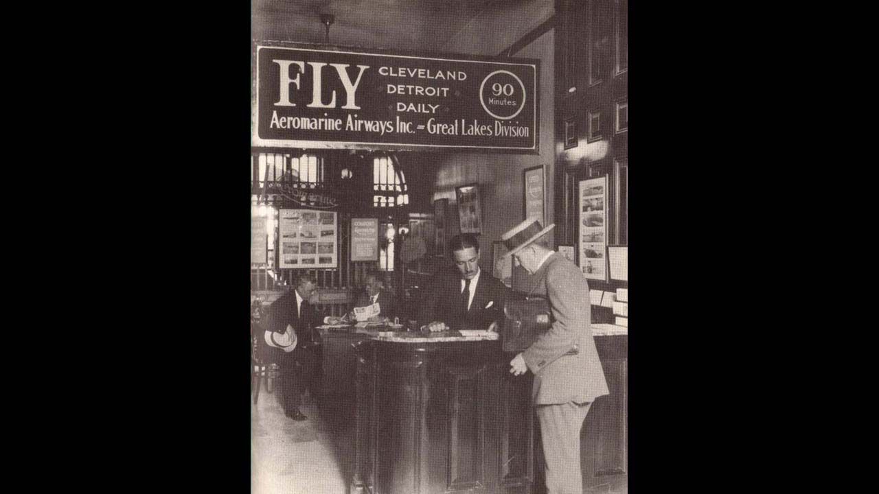 In 1922, Aeromarine Airways established the first airline ticketing office in the United States.