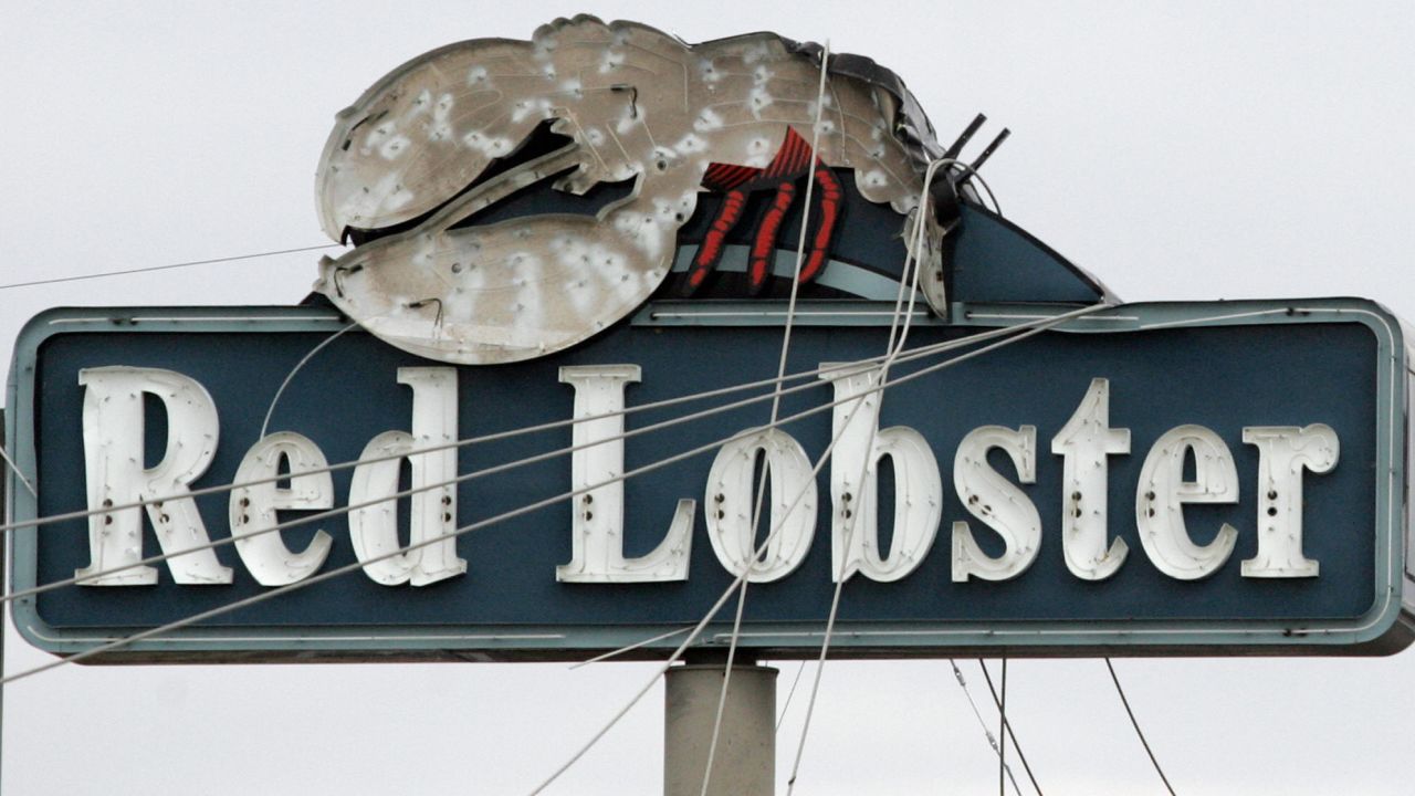 A storm-damaged Red Lobster sign in Memphis. Forbes reports that the restaurant chain lost 5% in this quarter alone.