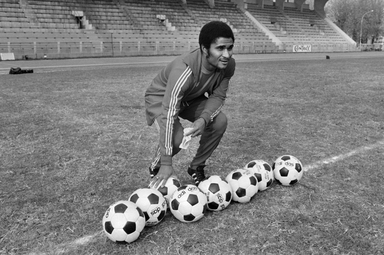 Portugal football legend <a href="http://www.cnn.com/2014/01/05/sport/football/eusebio-death/index.html">Eusebio</a>, who was top scorer at the 1966 World Cup, died from a heart attack on January 5 at age 71, said his former club, Benfica.