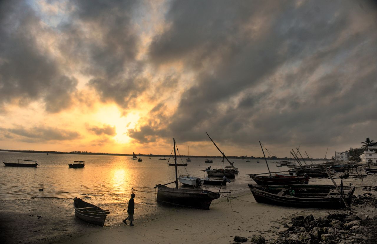 Lamu, located off the Kenyan coast, is a stunning island that has been listed as a World Heritage Site by UNESCO.