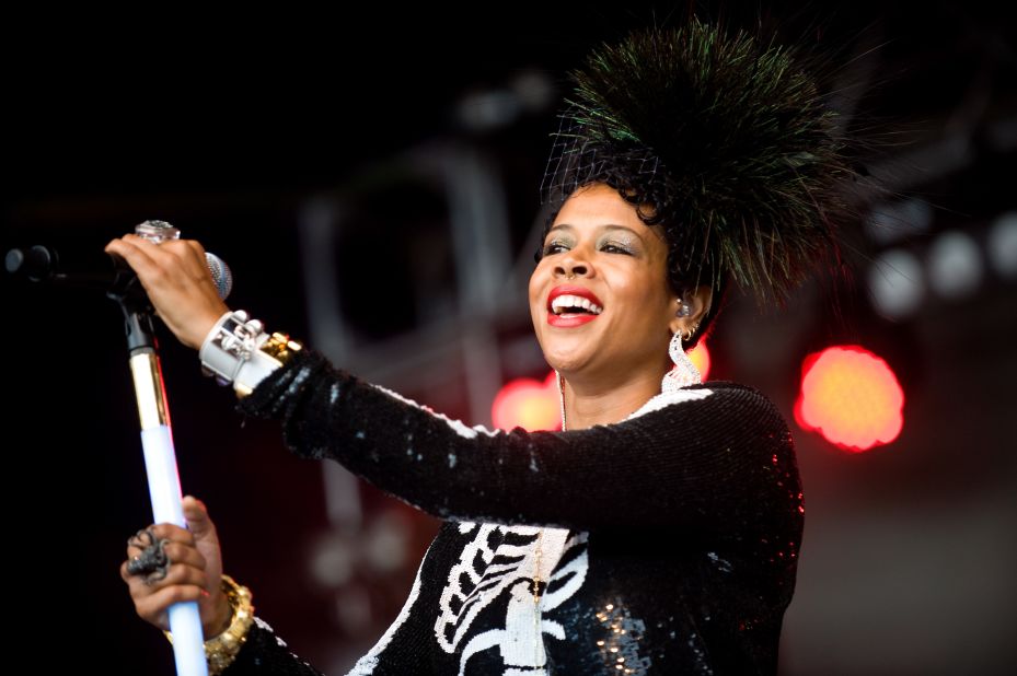 Singer Kelis is the daughter of an African-American father and a Puerto Rican and Chinese mother.