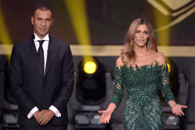 Former Dutch footballer Ruud Gullit and Brazilian actress, model and TV presenter Fernanda Lima compered the evening at the Kongresshalle in the Swiss city Zurich. 