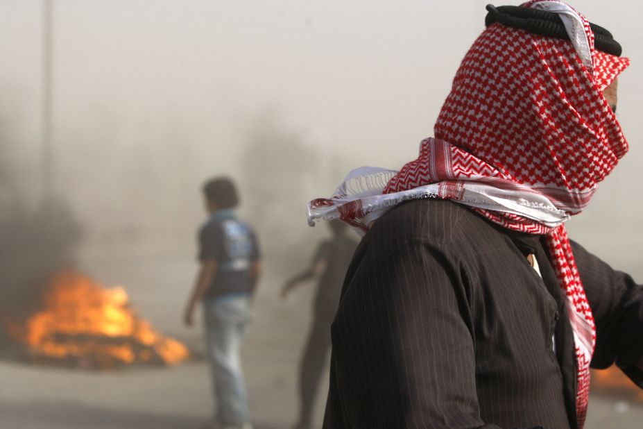 Jordanian tribals and residents of some villages south of Amman blocked the international road in protest with large rocks and burning tyres stopping all traffic in both directions in October 2011.