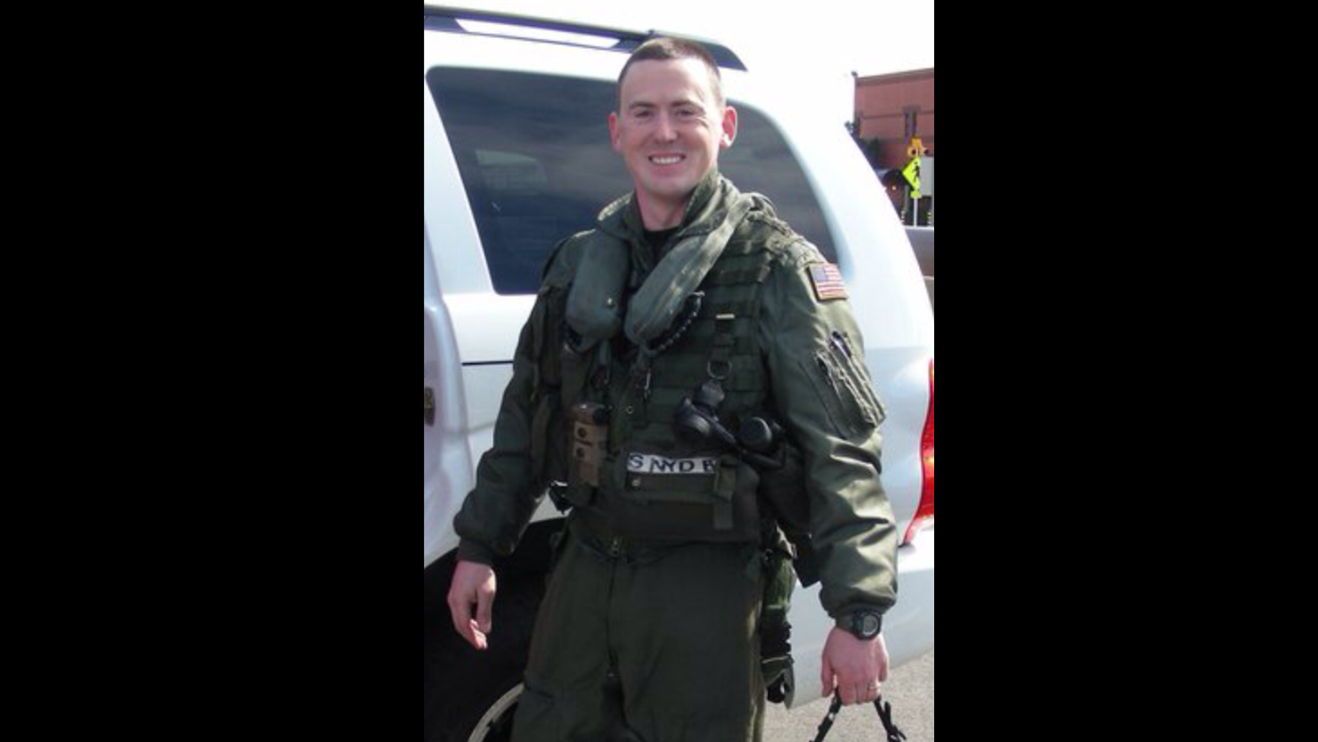 LT Sean Christopher Snyder died when the helicopter he was piloting crashed off the coast of Virginia. 