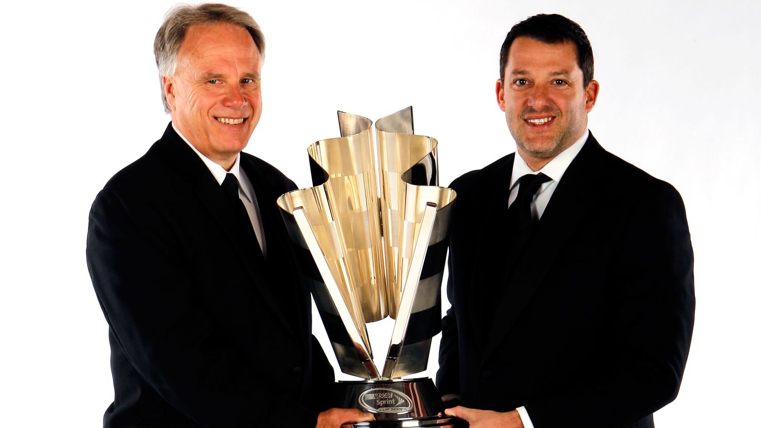 Gene Haas (left) has tasted success in NASCAR with team co-owner Tony Stewart (right) and could now turn to F1.