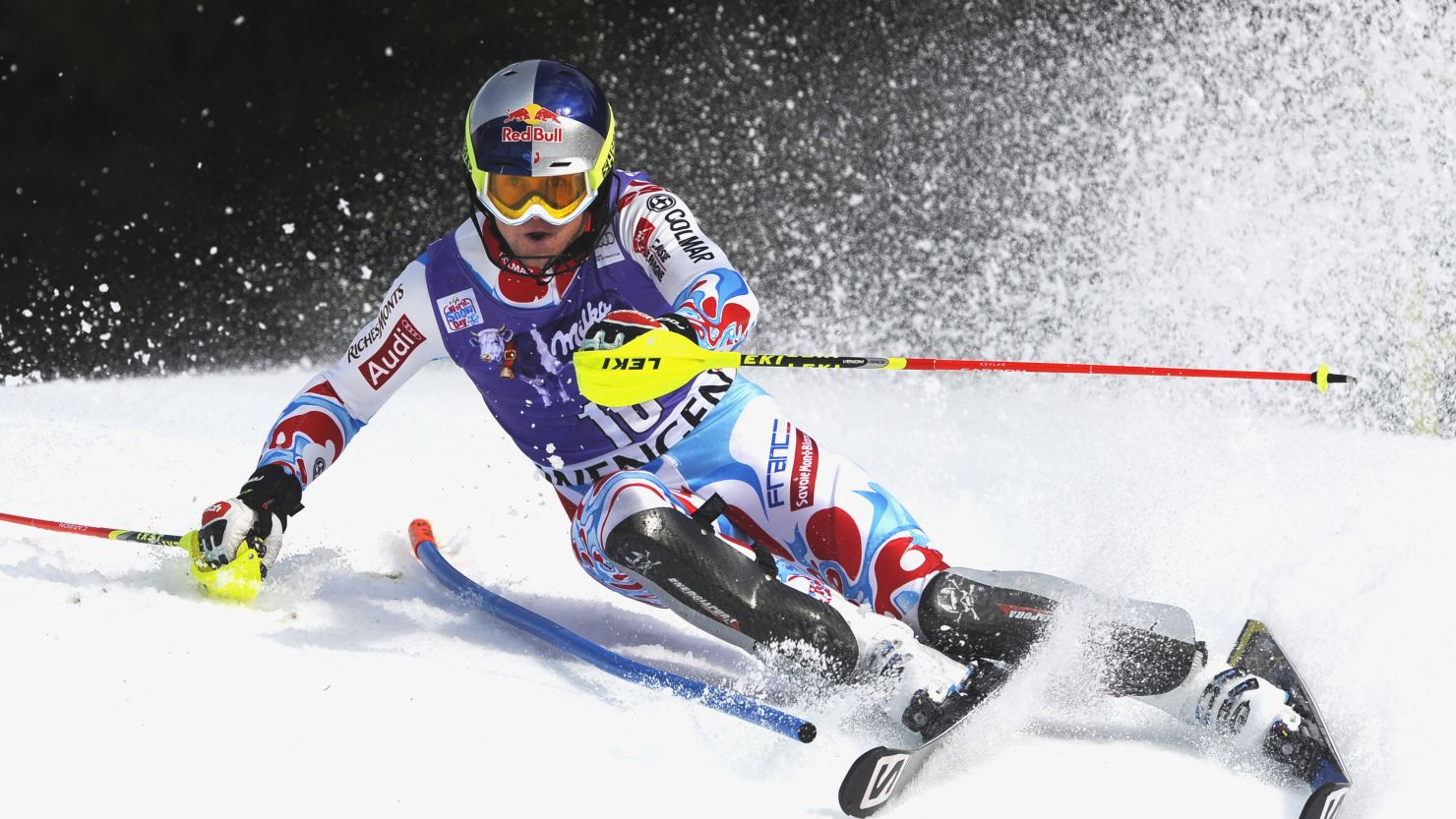  Alexis Pinturault wins his first World Cup event of the season in Wengen with a storming slalom run.