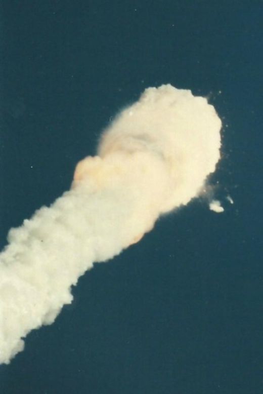 Un usuario de Reddit estaba limpiando las cosas de sus abuelos cuando se topó con estas imágenes únicas de una tragedia nacional que ocurrió hace casi 30 años: el desastre del Challenger.