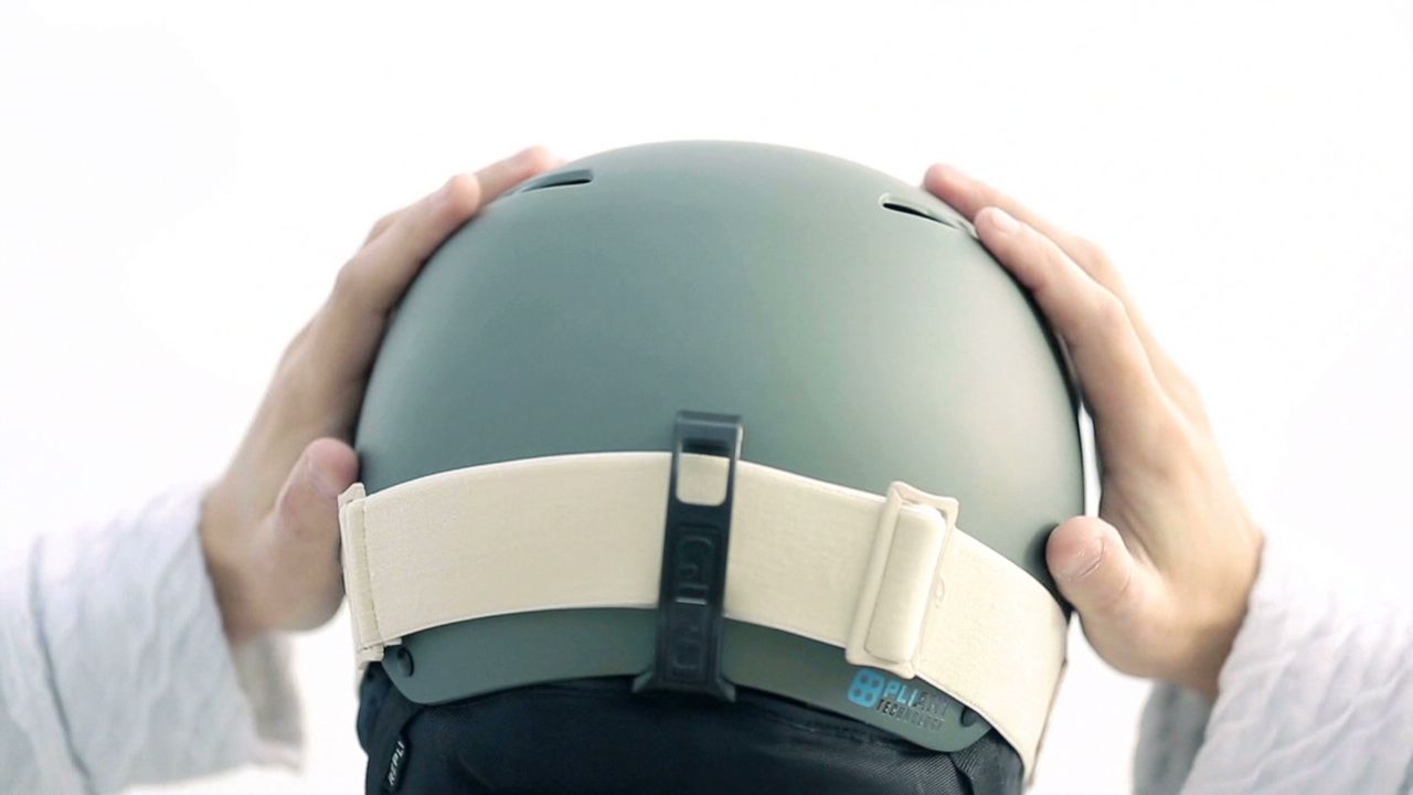 spc alpine edge helmet design giro_00012229.jpg