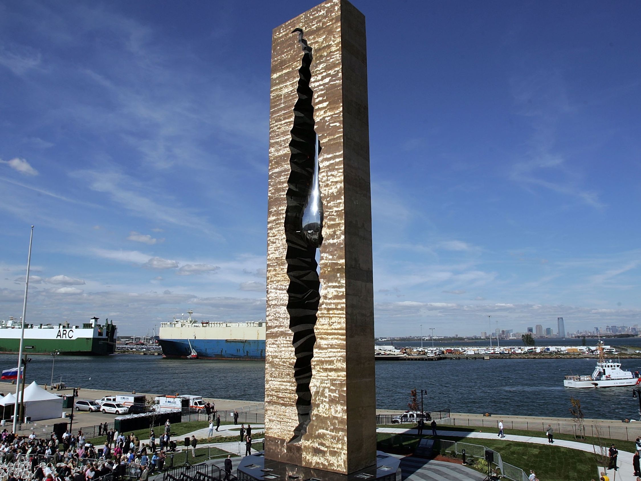 asesino llamada A tiempo World's ugliest monuments | CNN