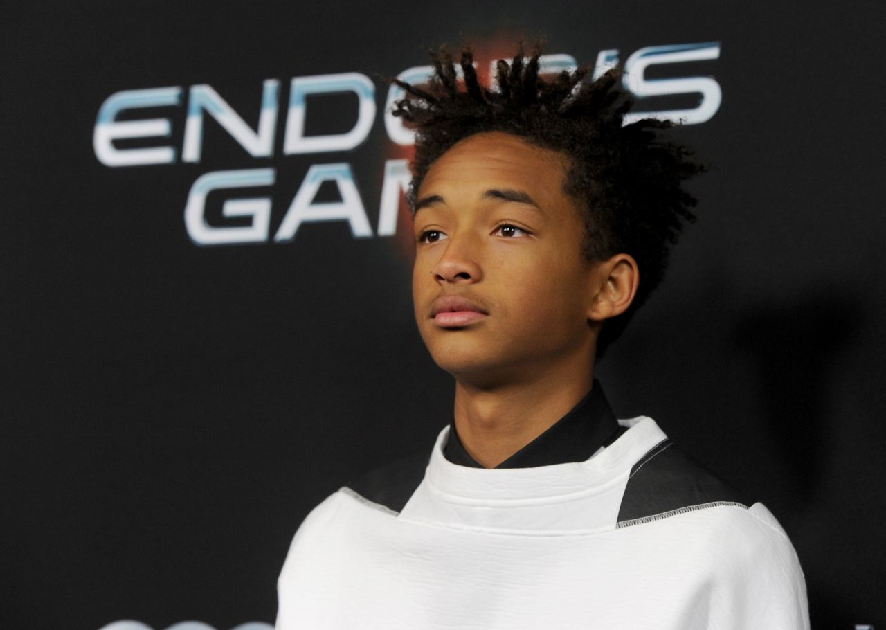 Given Bieber's closeness with Will Smith, it makes sense that he's also good friends with Will's son, Jaden. Occasionally misinformation has spread about what the 15-year-old gets into when he hangs out with his older pal; <a href="http://radaronline.com/exclusives/2013/04/jaden-smith-denies-justin-bieber-worst-birthday-ever/" target="_blank" target="_blank">Jaden had to squash a rumor</a> after Bieber's 19th birthday in 2013 that he'd gone clubbing with the star.