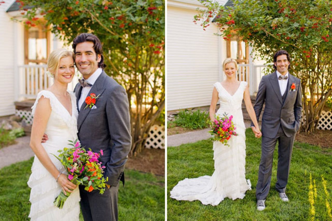<a href="http://www.elle.com/life-love/sex-relationships/kelsey-isaac-weddings#slide-10" target="_blank" target="_blank">Amy and Carter</a>: September 10, 2011, at their Traverse City, Michigan, home, which is a 100-year-old farmhouse