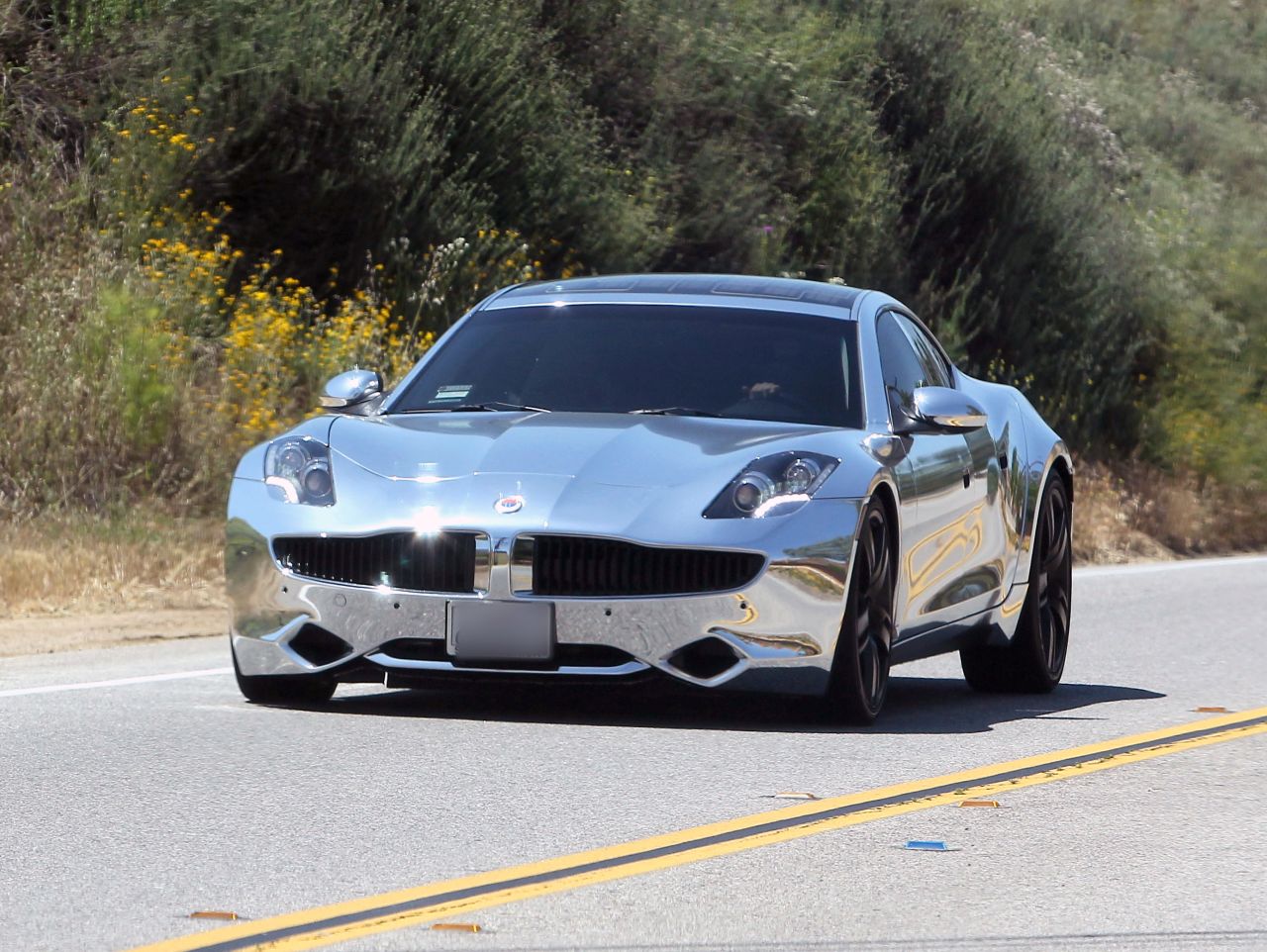 When you're Justin Bieber, you get a $100,000 electric sports car for your 18th birthday -- and on<a href="http://marquee.blogs.cnn.com/2012/03/01/justin-bieber-gets-birthday-surprise-on-ellen/"> Ellen DeGeneres' talk show</a>, no less.