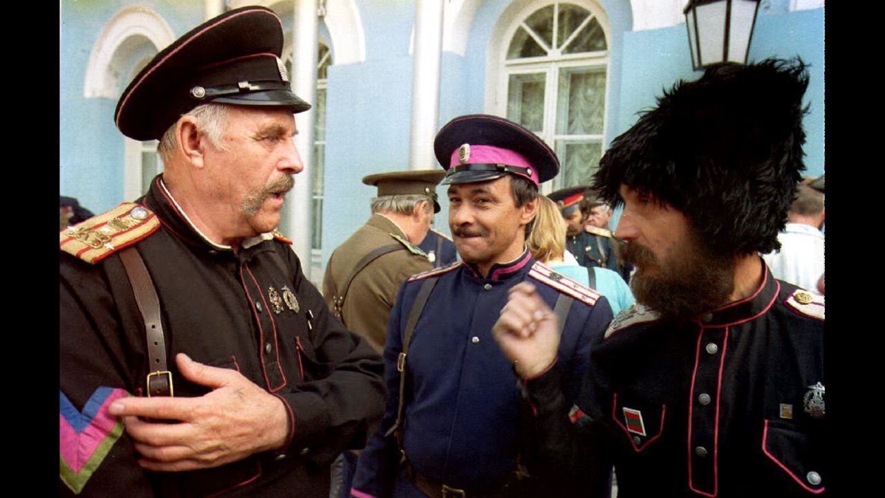 After the fall of the Soviet Union, Russia's Defense Ministry announced plans to deploy small units of Cossacks as part of the Russian Army. In August 1992, representatives for 12 Cossack forces convened in Moscow to discuss their revival at the All-Russian Congress of Cossacks. 