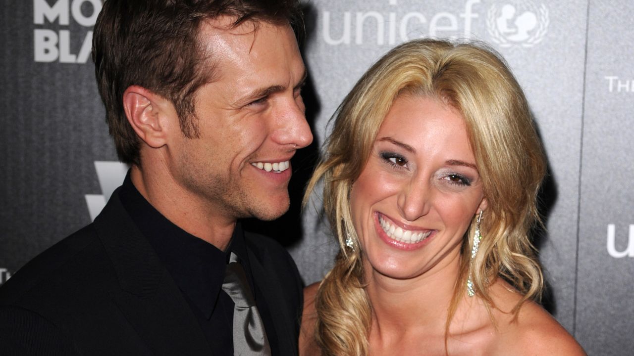 Season 14 bachelor Jake Pavelka made one of the all-time most unpopular choices when he selected Vienna Girardi. Their relationship was short-lived. After a stint on "Dancing With the Stars," Pavelka briefly appeared on the soap "The Bold and the Beautiful." Girardi told <a href="http://radaronline.com/exclusives/2013/06/vienna-girardi-the-bachelorette/" target="_blank" target="_blank">Radar Online in 2013</a> that she was "single and really focusing on myself and my career." In August 2017 she announced that she miscarried of twin daughters. 