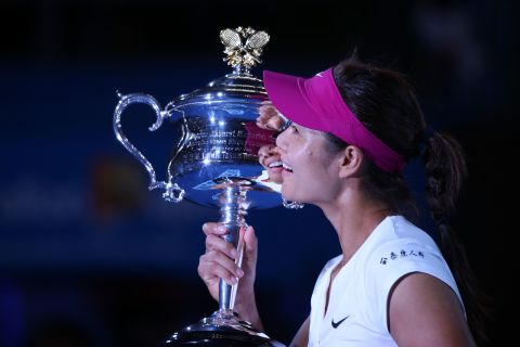 Li Na clutches the Daphne Akhurst Memorial Cup following her triumph in Melbourne on Saturday.
