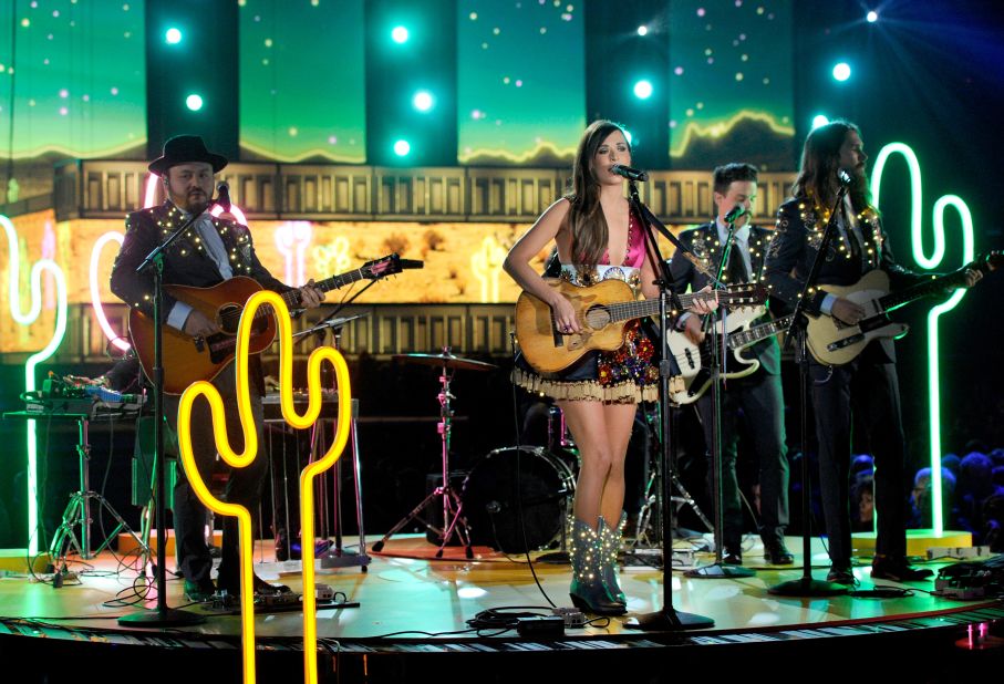Country singer Kacey Musgraves lights up the stage with her hit song "Follow Your Arrow."