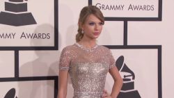 natpkg grammys redcarpet_00005417.jpg