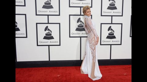 The first thought several of you had when you spotted Paris Hilton on the red carpet is "why is she there?" (Answer: She's signed to Cash Money.) But the second thought was, "wow, her dress is stunning."