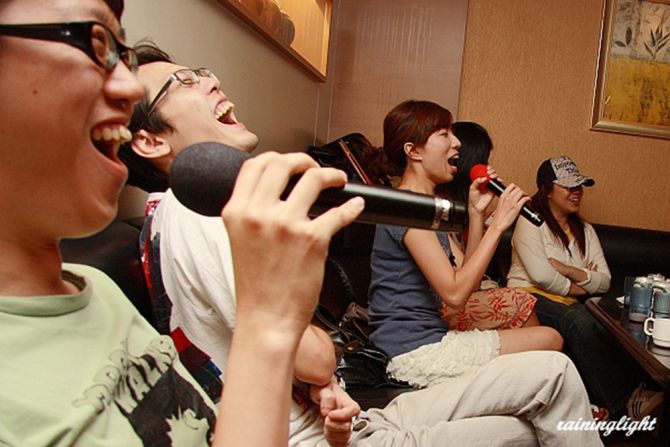 Karaoke is a popular after-dinner activity. Unfortunately baijiu often diminishes a drinker's tunefulness. Thankfully, no one cares.