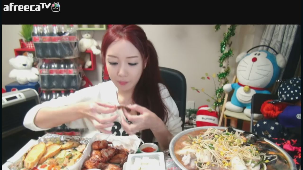 Cute Asian Webcam Girl - South Korea's online trend: Paying to watch a pretty girl eat | CNN