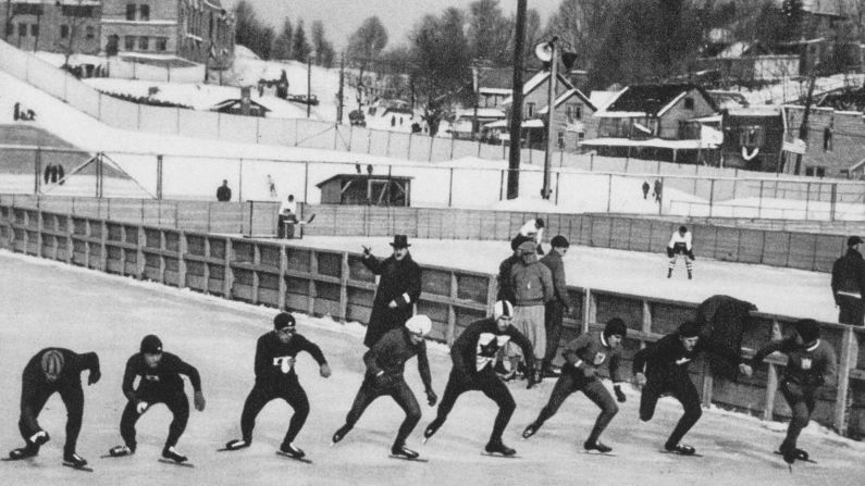Skaters prepare for the start of the men's 10,000-meter speed skating event in Lake Placid, New York, in 1932. Irving Jaffee of the United States won the gold, with Ivar Ballangrud of Norway and Frank Stack of Canada taking silver and bronze, respectively. 