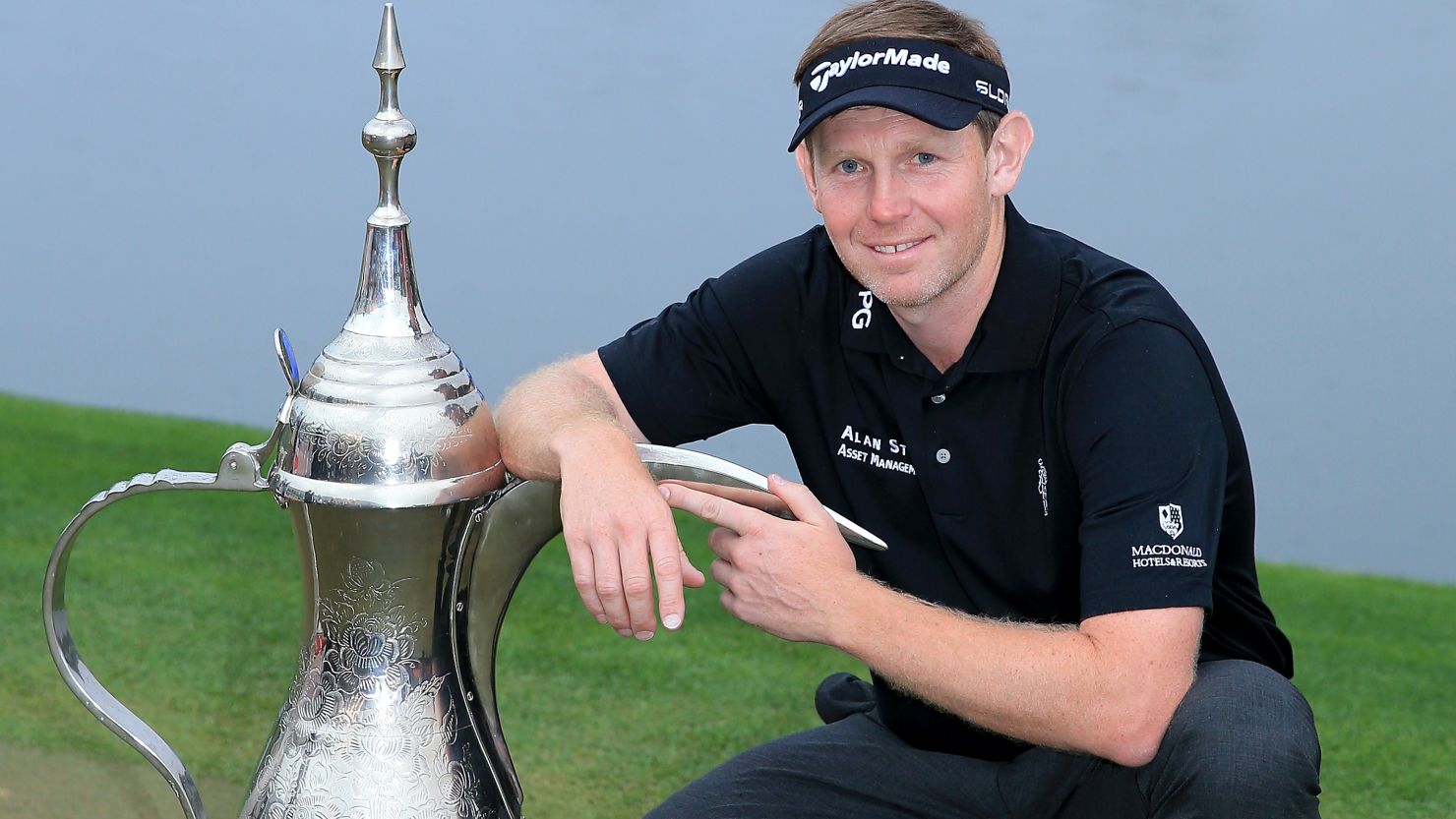 Stephen Gallacher became the first man in the history of the Dubai Desert Classic to defend the title.