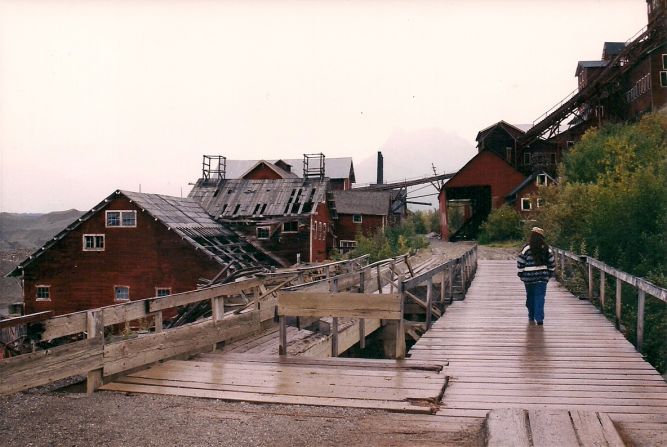 Once the precious ore ran out and the Kennecott Copper Corporation closed, "Kennecott became a ghost town overnight," Tamasi said. <br /><br />Click the double arrow to see more photos. 