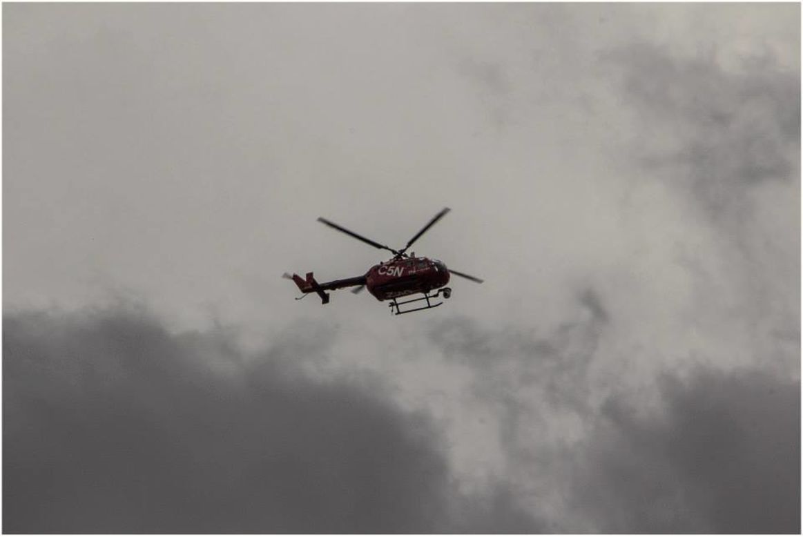 Un helicóptero de un medio local transmistió imágenes de lo ocurrido en Barracas.