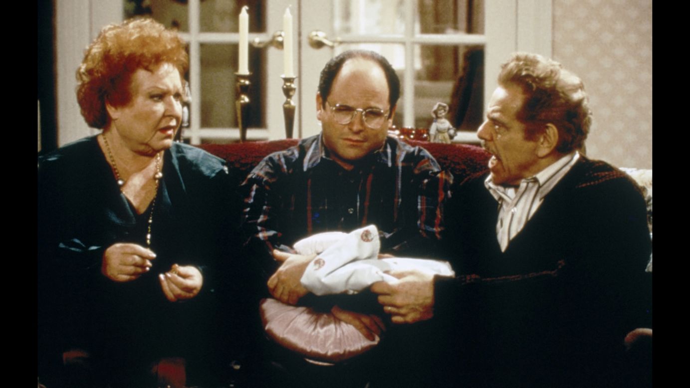 Estelle Harris starred as George's mother, Estelle Costanza.