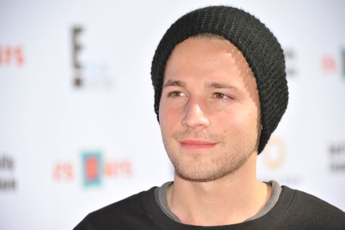 "Desperate Housewives" actor Shawn Pyfrom wrote about his own struggle with drugs after Hoffman's death. <a target="_blank" target="_blank">The young actor says in an online letter</a> that he "wasted the time of valuable people, who worked so hard to pull my career to a higher place, by allowing my addictions to tug me out of their grip."