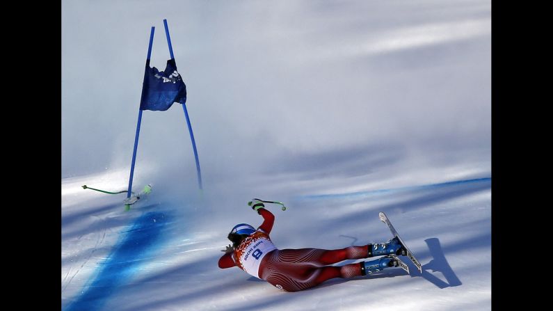 Jnglin-Kamer is seen near the finish line after her crash.