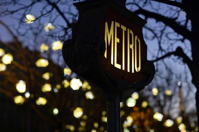 There are 16 so-called ghost stations beneath the streets of Paris. Some can be found in the heart of the city, such as those at Champ de Mars and Croix Rouge. 