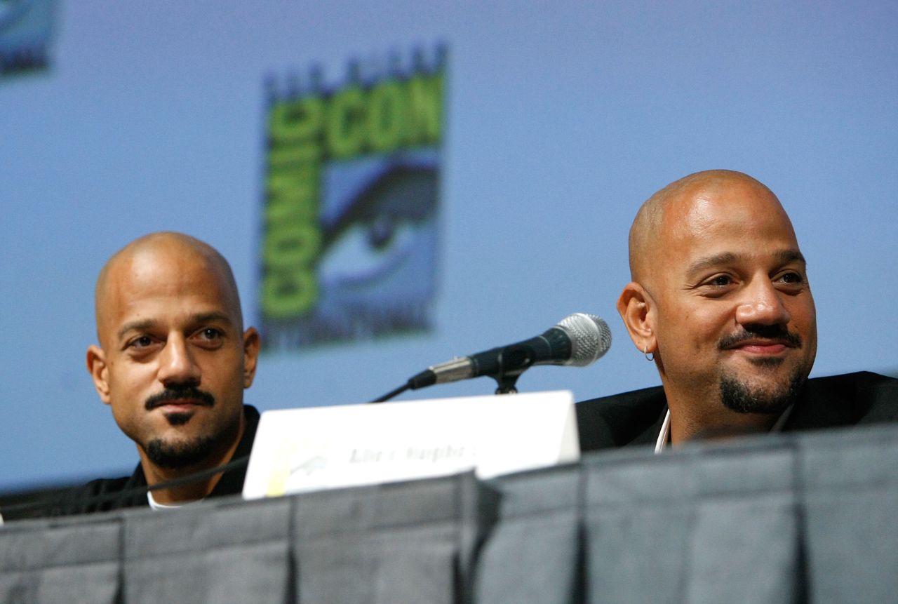 Los directores Albert y Allen Hughes son dos hermanos gemelos que hicieron "Menace II Society", "Dead Presidents" y "The Book of Eli". Su madre es de ascendencia armenia y su padre es afroamericano.