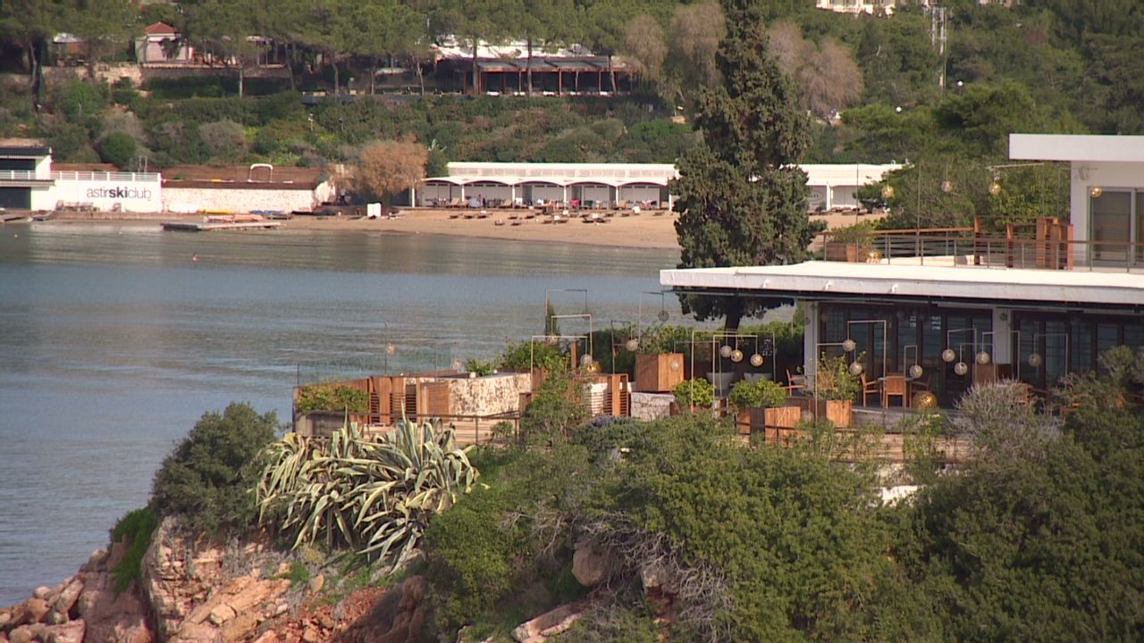 spc one square meter astir palace athens_00003014.jpg