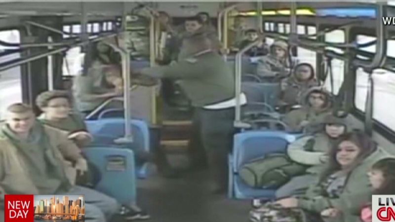 See Bus Driver Fight Off Teen Attacker Cnn