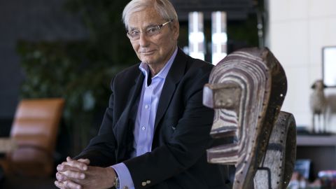 Tom Perkins, co-founder of Kleiner Perkins Caufield & Byers, sits for a photograph in his home in San Francisco, California, U.S., on January 31, 2014. Perkins, a venture capital pioneer, apologized for comparing todays treatment of wealthy Americans to the persecution of Jews in Nazi Germany, though he said he stood by his message around class warfare. Photographer: David Paul Morris/Bloomberg/Getty Images 