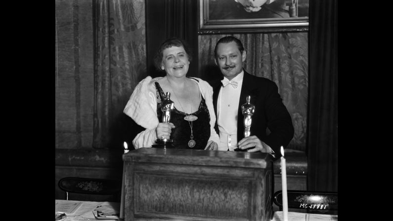 <strong>Marie Dressler (1931):</strong> Marie Dressler and Lionel Barrymore collect their best actress and best actor Oscars in 1931. Dressler won for "Min and Bill" and Barrymore won for "A Free Soul."