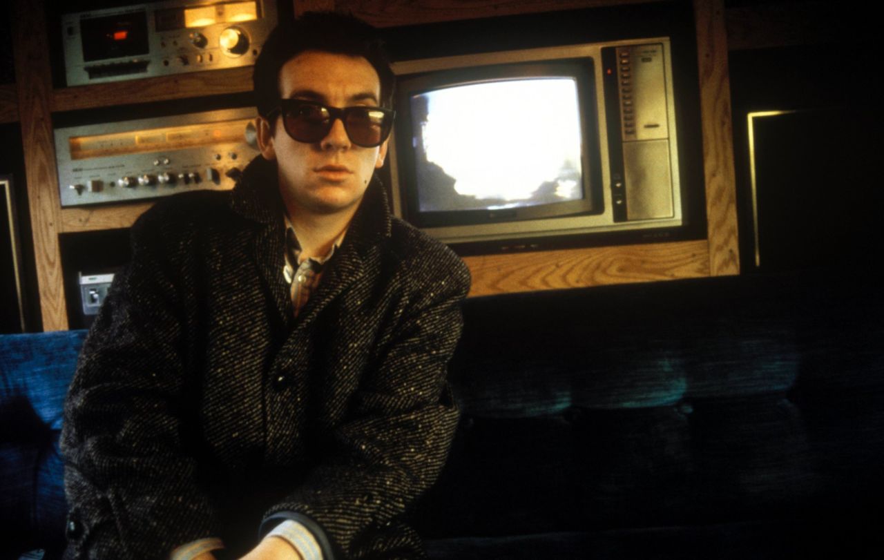 In 1979, singer Elvis Costello got into a drunken argument at a Columbus, Ohio, Holiday Inn and referred to singers Ray Charles and James Brown as "n***ers." He later apologized and <a href="http://www.rollingstone.com/music/news/elvis-costello-repents-19820902" target="_blank" target="_blank">talked about it to Rolling Stone magazine in 1982. </a>