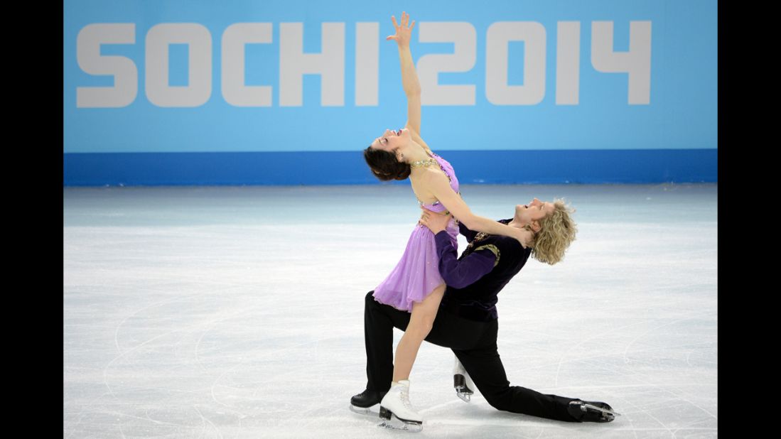Davis and White perform their free dance.